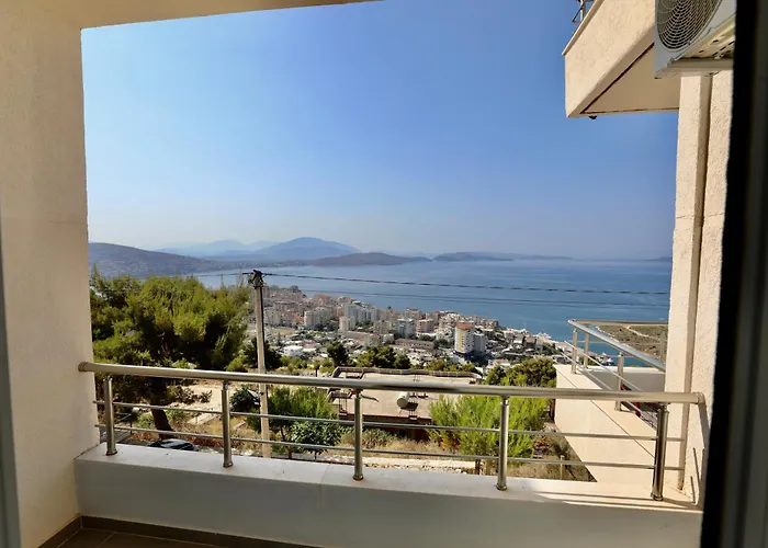 Апартаменты Eastwest Seaview Саранда