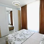 Apartment Eastwest Seaview *