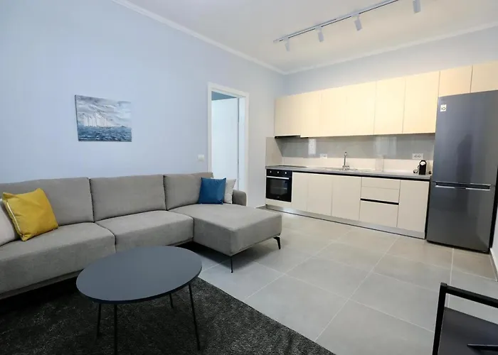 Eastwest Seaview Apartman Saranda